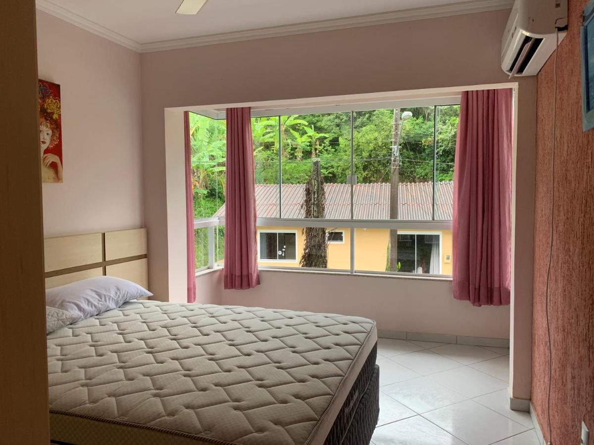 Apartamento Inteiro 3 Quartos No Condominio Solar Das Bromelias Bombinhas Εξωτερικό φωτογραφία