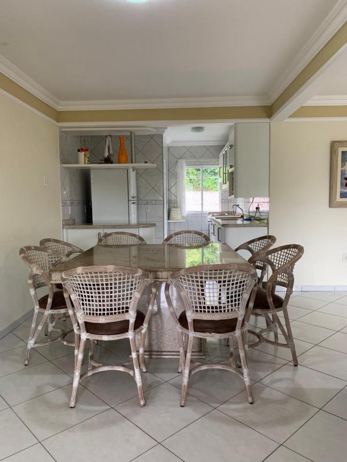 Apartamento Inteiro 3 Quartos No Condominio Solar Das Bromelias Bombinhas Εξωτερικό φωτογραφία