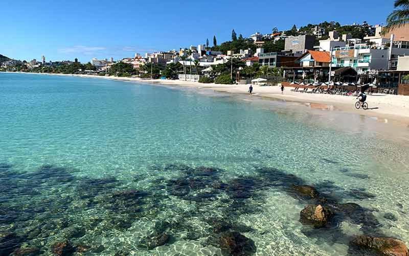Apartamento Inteiro 3 Quartos No Condominio Solar Das Bromelias Bombinhas Εξωτερικό φωτογραφία